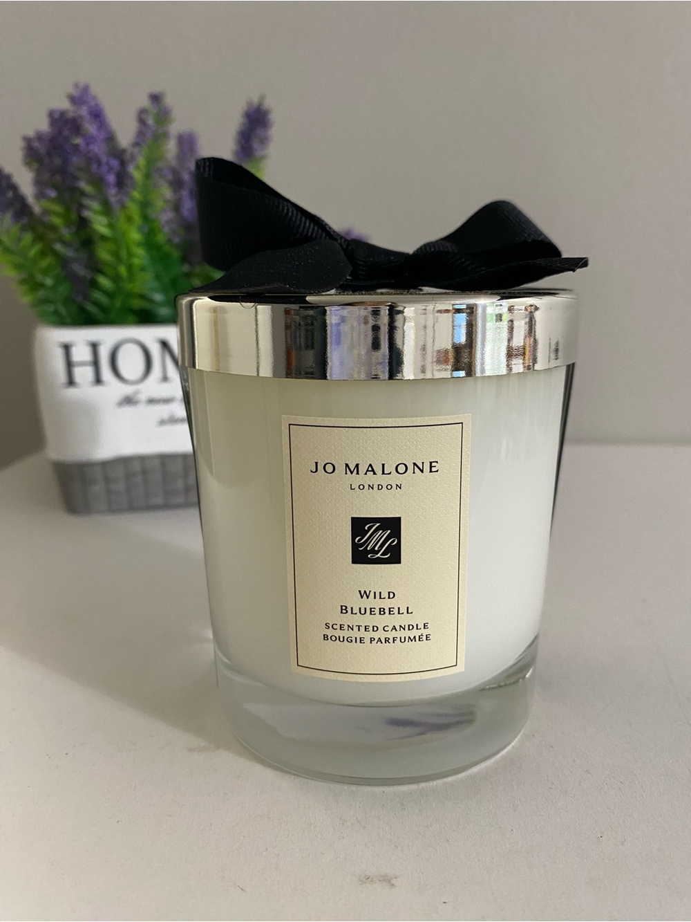 Jo Malone Wild Bluebell Scented Candle, 7 OZ / 200 g, Full size